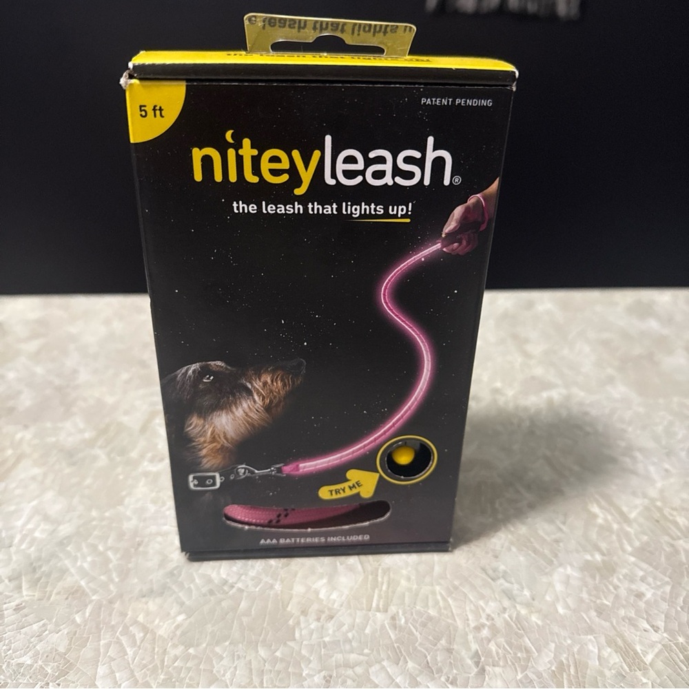 New in Package Niteyleash - 5 ft. LED Fiber Optic Pet Leash - Pink Gift for Dogs
